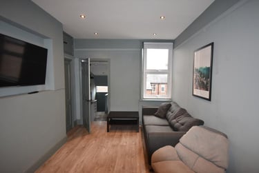 3 bed house, Greystoke Avenue, Jesmond Vale, Newcastle, NE21PN - Image 1
